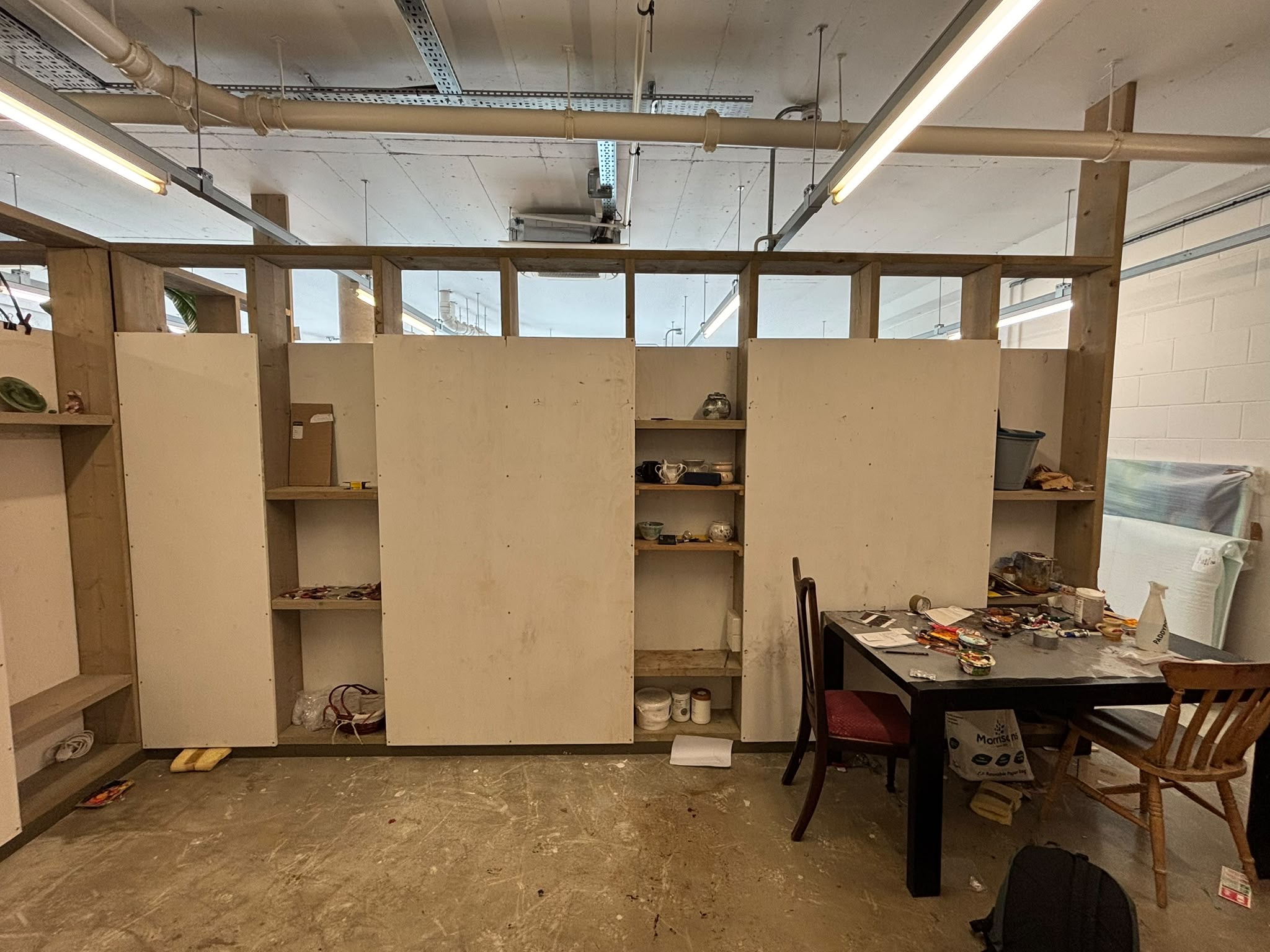 Self contained, open plan studio on the water photo 3