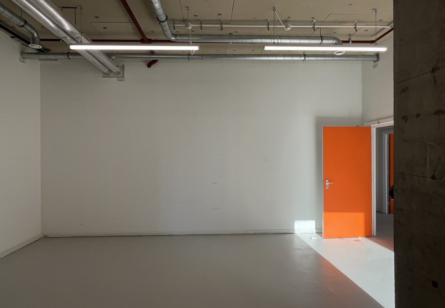 Bright Studio in Wembley Park (WR14) photo 3